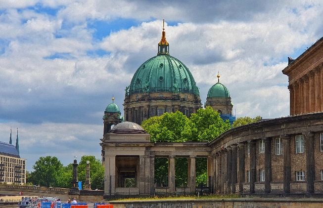 Групповая экскурсия в Берлине