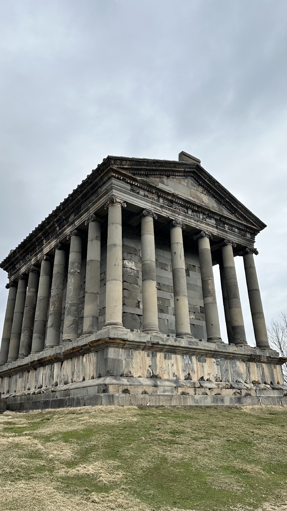 Единственный языческий храм на территории СНГ