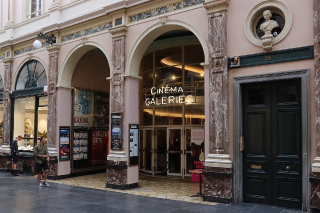 Гид в Брюсселе: “Топ 20 Брюссель” на авто и пешком.