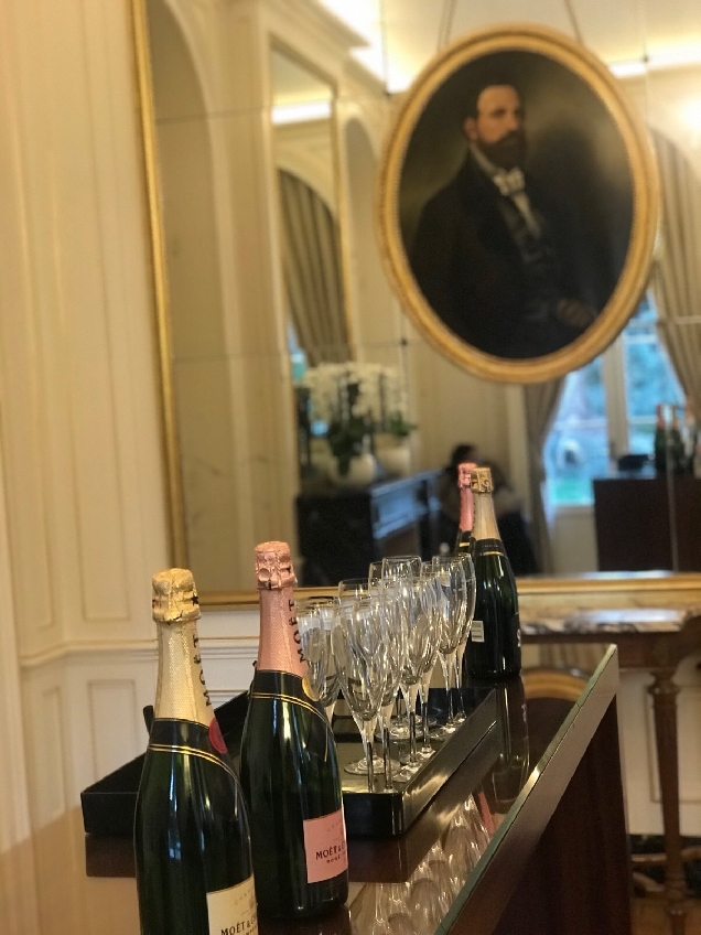 Экскурсия в регион Шампань (Moet & Chandon) из Брюсселя