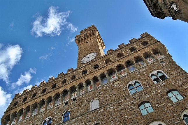 СТАРЫЙ ДВОРЕЦ