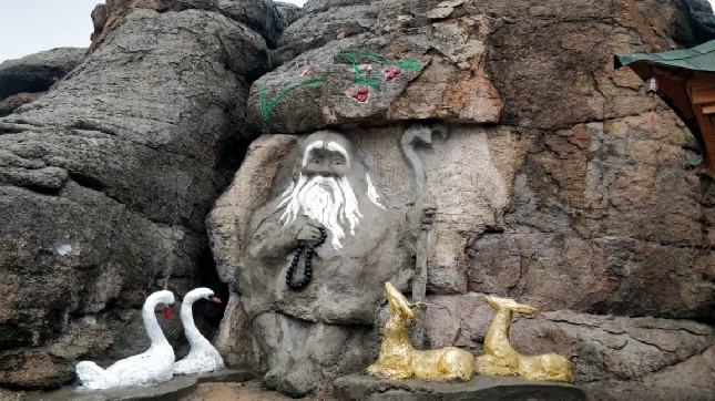 Паломнический тур «3 драгоценности буддизма в Бурятии: Иволгинский дацан, Тара, Зандан Жуу»