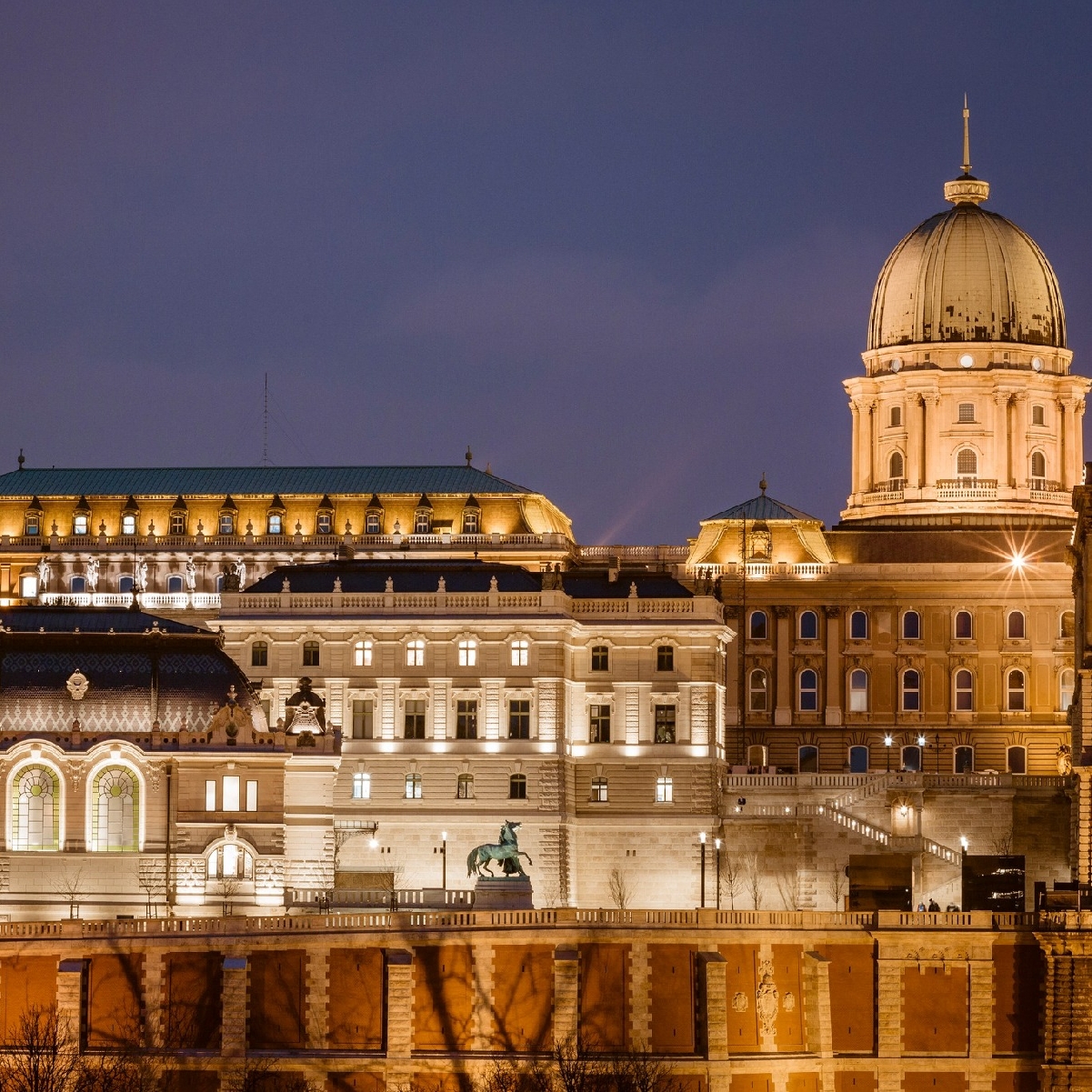 Будайская крепость - королевский маршрут