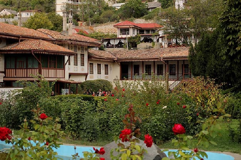 Экскурсия в Бахчисарай из Севастополя 2021