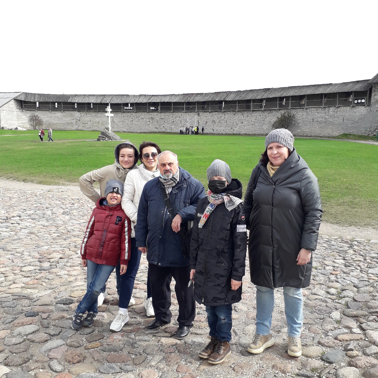 Обзорная экскурсия по Пскову с посещением Кремля                            