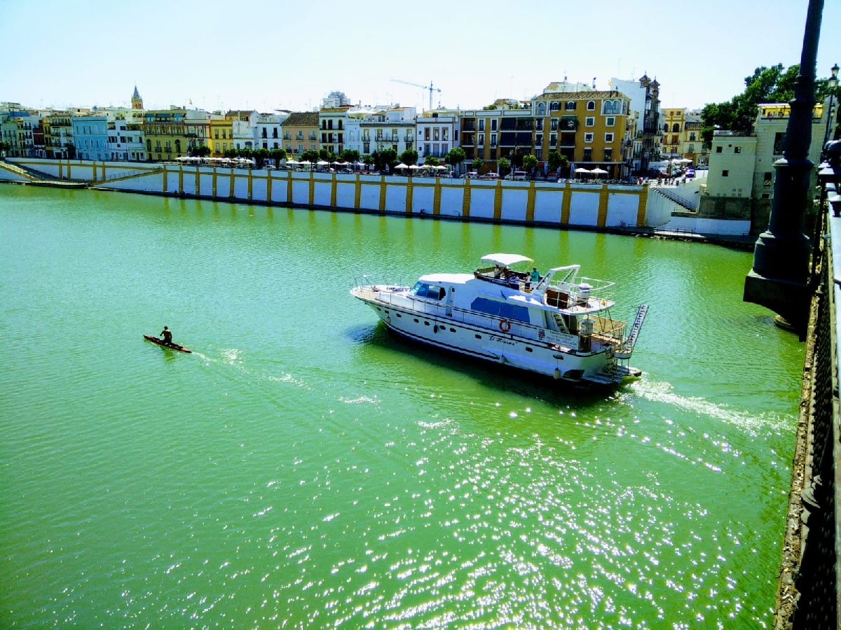 Водная экскурсия по Севилье