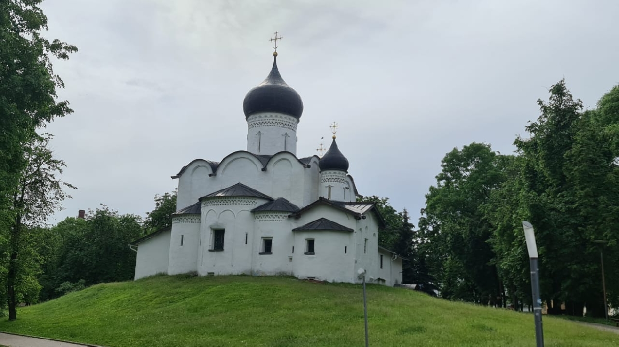 Монастыри и Храмы ЮНЕСКО в Пскове