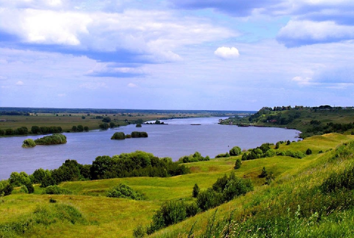 Константиново: Есенинские места, Рязанские дали