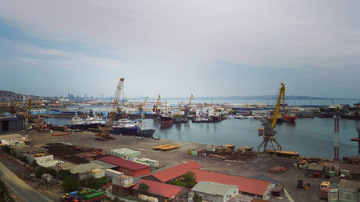 Солнечный Баку