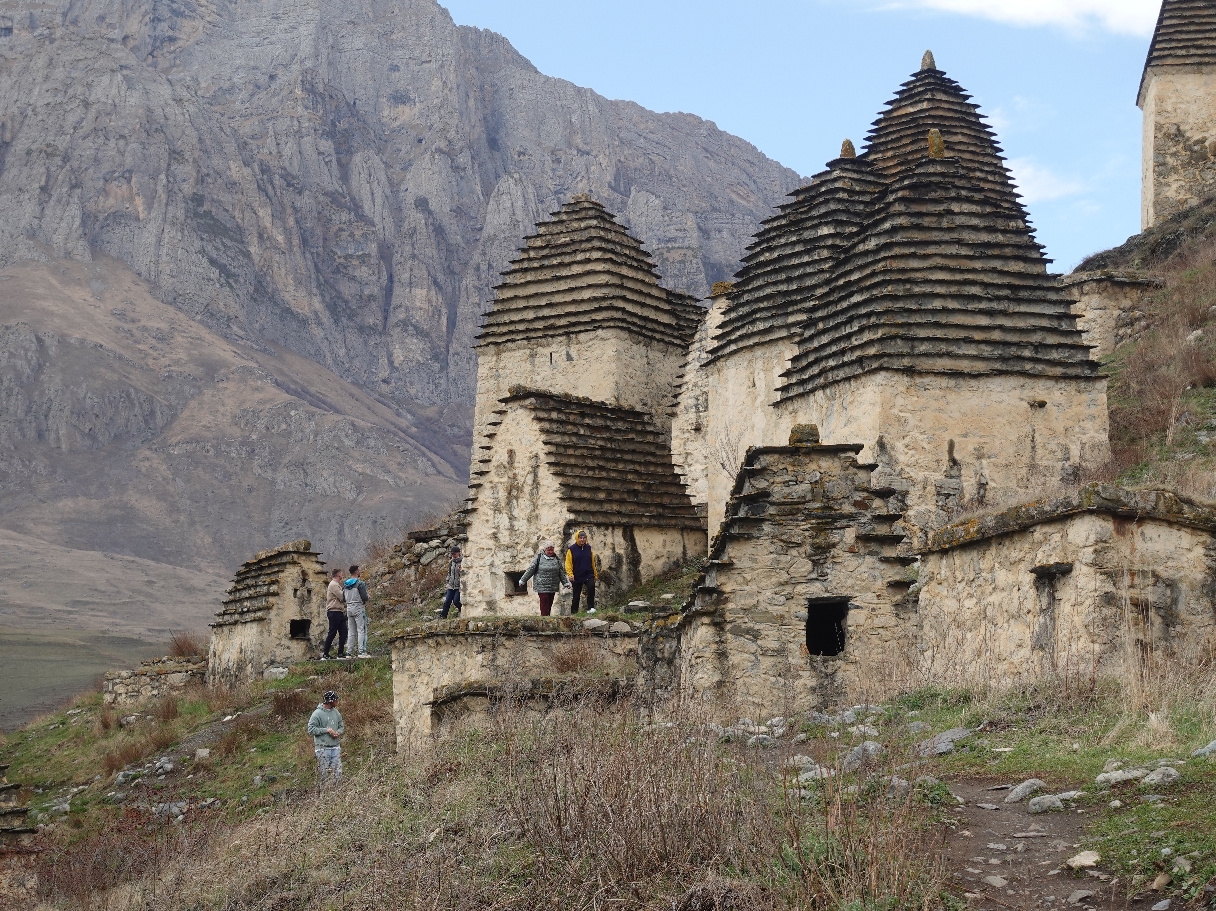 Джиптур в Кармадон, Даргавс, Алагир. Северная Осетия