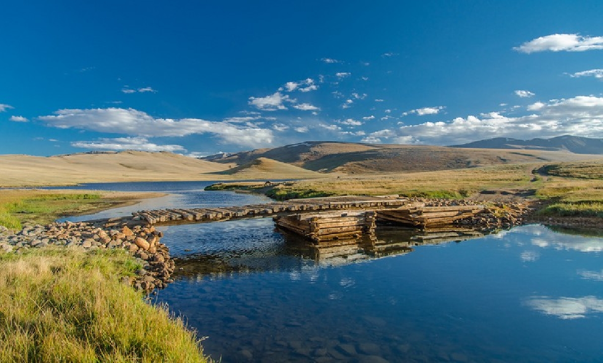 Экспедиционный джип-тур «3 республики: Алтай, Тува и Хакасия» с пешим трекингом налегке