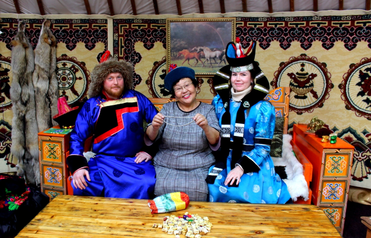 Путешествие по ацагатской долине и путь к большому Будде.