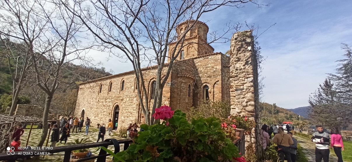 Места силы - Монастырь Св. Иоанна Жнеца в Бивонджи и Пешерный Санктуарий Монтестелла