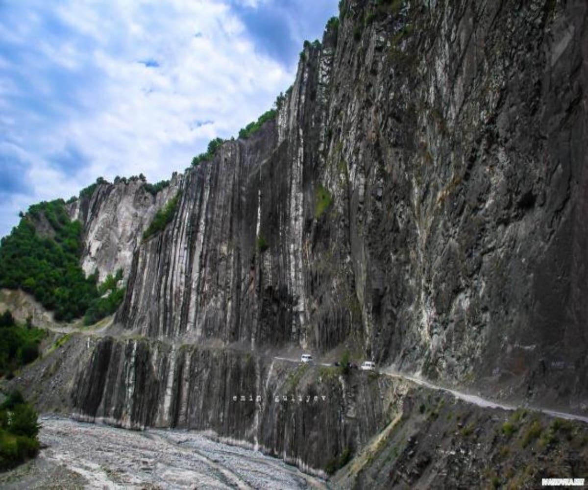 Древний город мастеров Лагич и самобытное село Ивановка