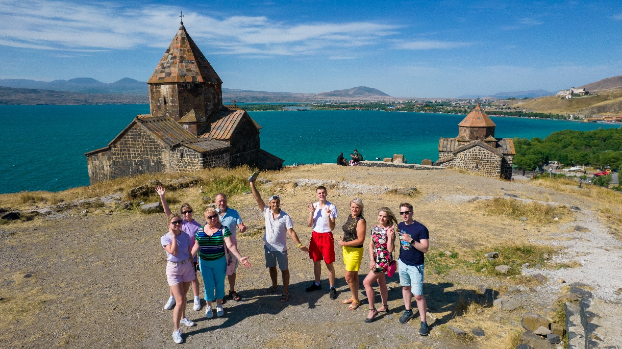 Озеро Севан и сказочный Дилижан с гидом-фотографом