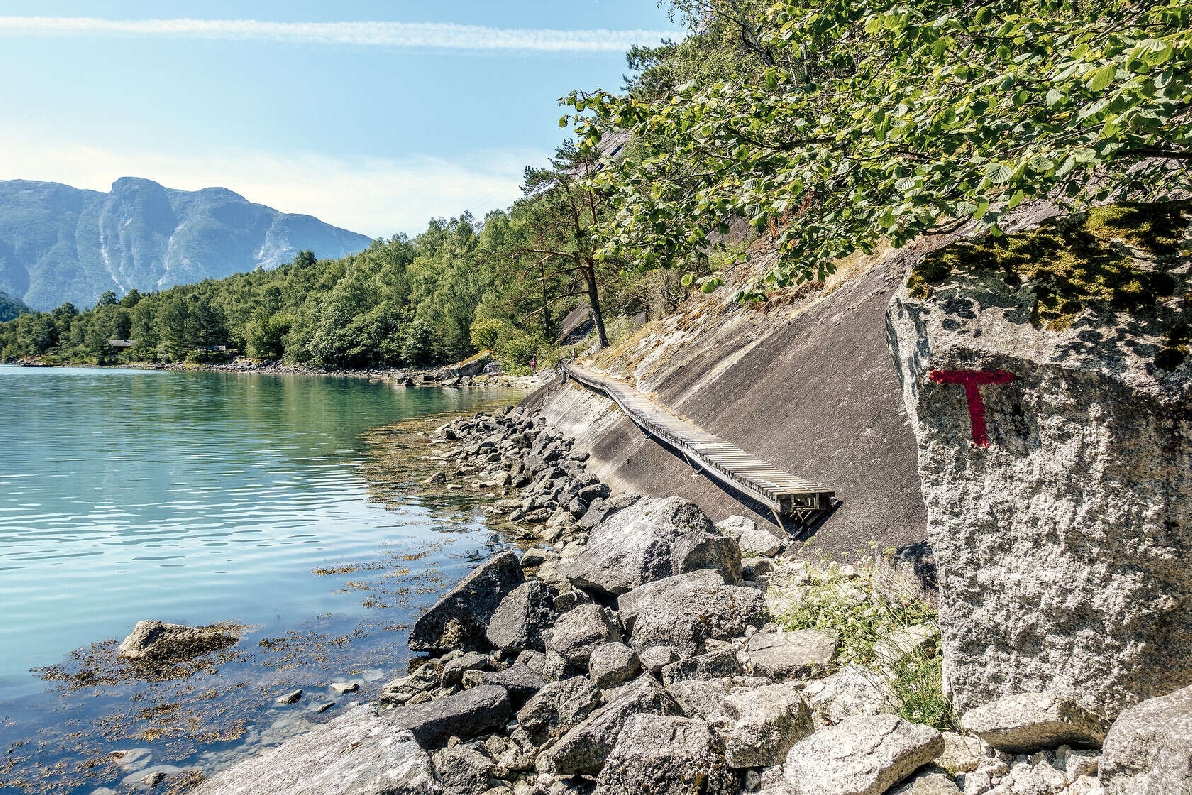 Kjeadsen. Самая труднодоступная ферма Норвегии.