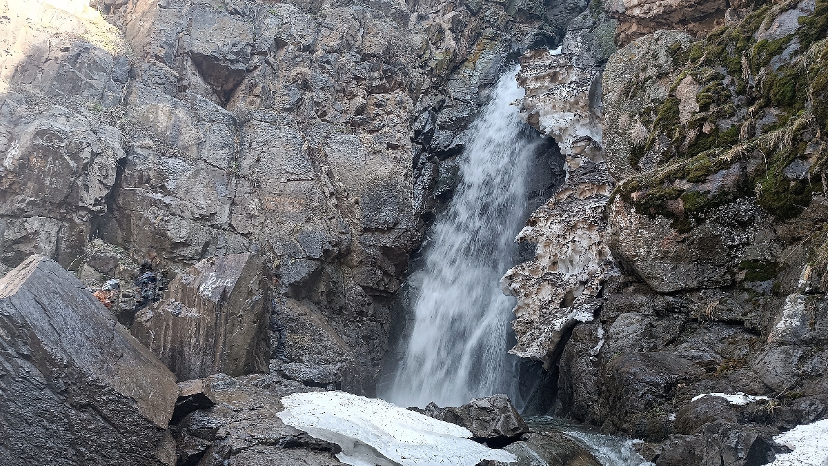 Хайкинг тур к водопаду Узун Каргалы (Б.Шимбулак)