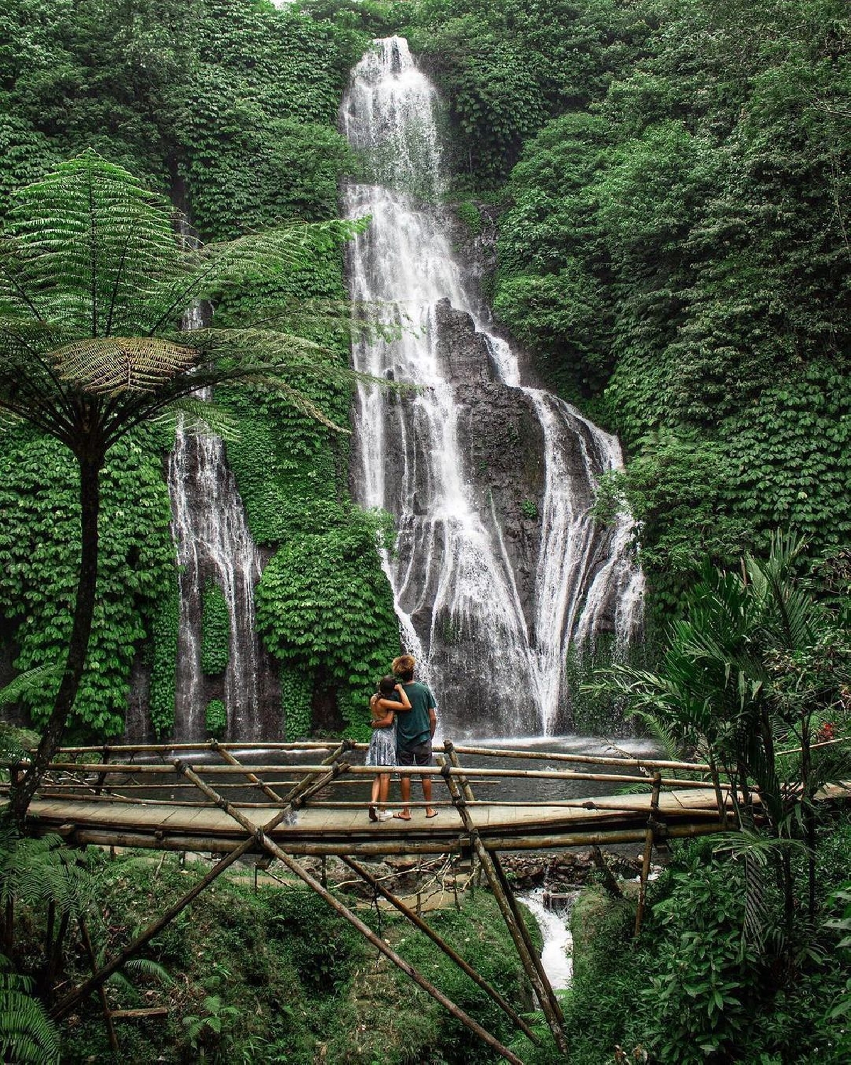 Мундук за один день - водопады, храмы и озёра