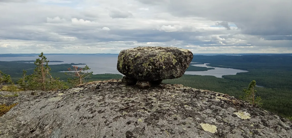 В эпоху мегалитов.