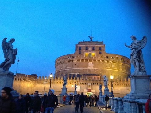 Обзорная экскурсия по Риму как дневная так и вечерняя как пешеходная так и на авто разрешением ZTL