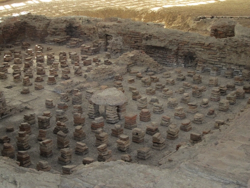 Thermenmuseum в городе Хеерлен