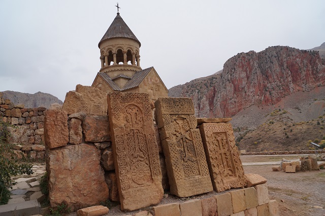 Монастырь Нораванк, завод Арени, каньон Вайоц дзор