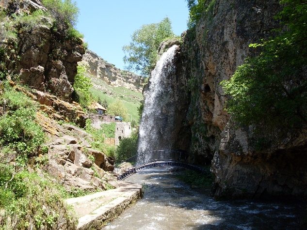 Медовый водопад в кисловодске фото и описание