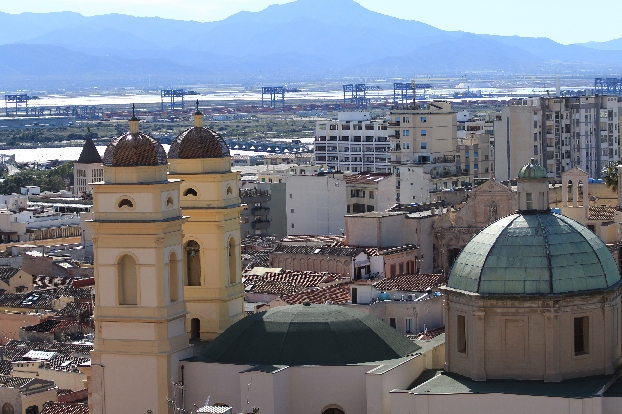 Сардиния кальяри фото